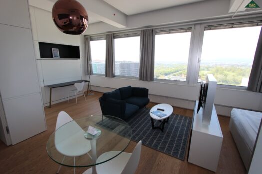 2DjNUBIzWPNjRBRZLBr2RF