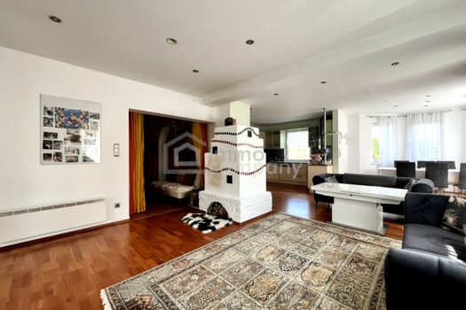 2Fw3SF9zsF4ibLeQGJyB97