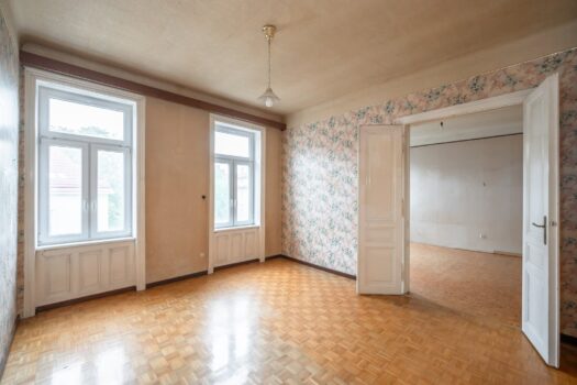 ++RG71++ Altbaujuwel zum Sanieren – 2,5-Zimmer Wohnung mit guter Raumaufteilung 2GV5sIIAYXX4l075yc0rep