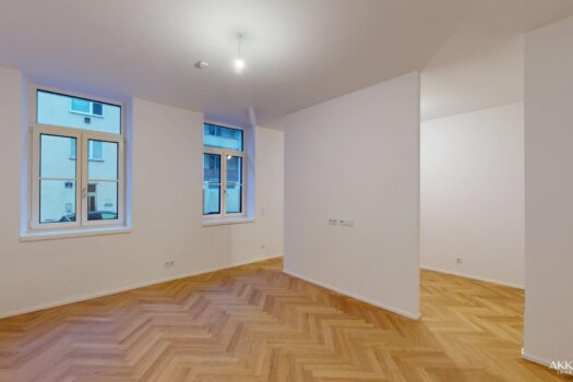 2Gtk3rf70R8BE4yYPnIYp9