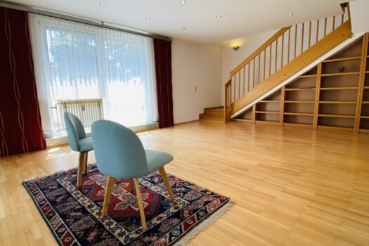 2Yivr5HUvYHAMV2IpkhXal