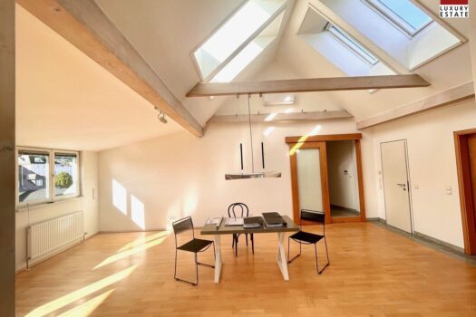 2hj4rk9Dm3H8PpGWgpqjDx 1