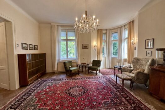Traumhafte Villa in Baden: ca. 800 m² Grundstück, zentrumsnah, 200 m² mit erheblichem Ausbaupotenzial! 2jwKwu9SeJO0ZI4D9jJKAz