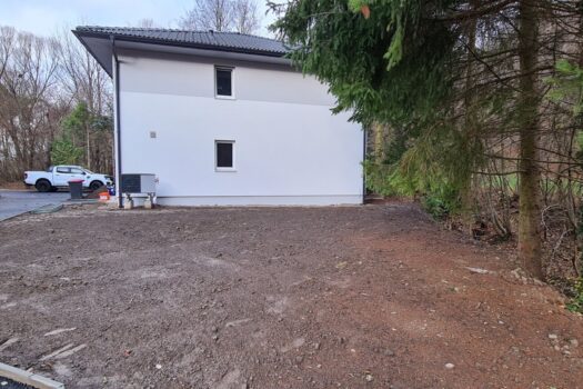 ERSTBEZUGS-DOPPELHAUSHÄLFTE DIREKT AM WASSER MIT SÜD-GARTEN! 2mRIpV6eQitiP4nedJsnR1