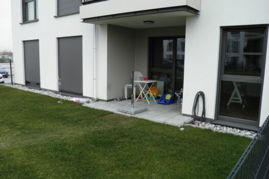 *** Sofort beziehbare 4-Zimmerwhg mit Garten & Terrasse + Parkplatz INKLUDIERT ! Neuwertiger Zustand 2qGfsfngAe0cDp9Ziy9mO0