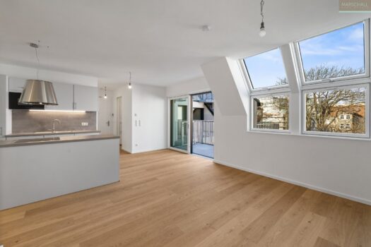 3-Zimmer-Dachgeschoßwohnung mit Terrasse Küche