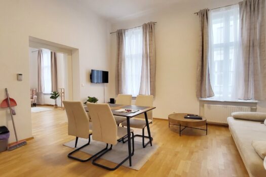 Kernsanierte Altbauwohnung mit Charme 3dHP9GWa9KZ4lbUVFmI9n1