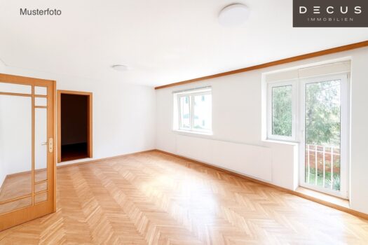 DOPPELHAUSHÄLFTE MIT POTENZIAL | SANIERUNGSBEDÜRFTIG | NÄHE ROSENHÜGEL 469KOShNNSBORbfs0I5fb3
