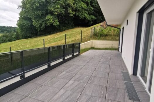 48ufd9cNCb5xJ7xCATLlnb