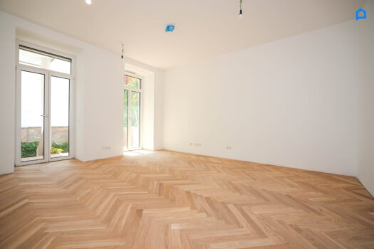 ERSTBEZUG, TOP 7, JETZT einziehen! Kernsanierter Albau mit modernster Ausstattung ab 41 m² -148m² Wohnfläche, 2-4 Zimmer plus Nebenräume, Etagen- und DG Wohnungen, Kurzzeitvermietung möglich ! Gartenwohnung Top 7
