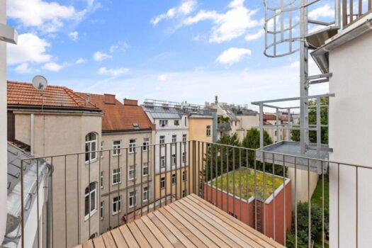 ERSTBEZUG ! Exklusives 77 m²Dachwohnung in generalsanierten, historischem Gebäude (Top 20) 4DLae7knOE55BFDGmS9kU6