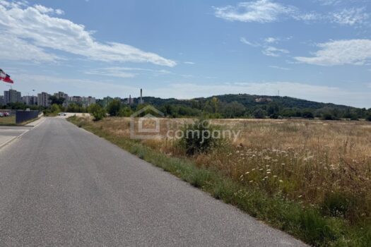 4GxCncM4Ricf74Ni7NzLKj