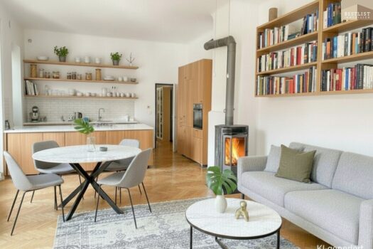 Großzügige, stilvolle Wohnung mit Charakter 4HMwtlvx1lv41sfmYLqd5c