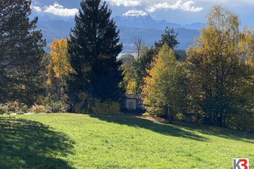 4Q2fCKF3jGhBY20rVUXHqg