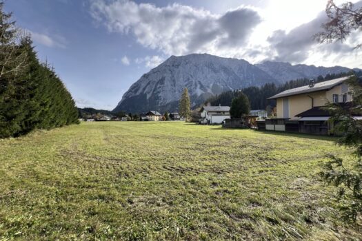 Grundstücke mit direktem Blick auf den Grimming - Südwest Ausrichtung 4k9gTgH5L2ERc4OqAW7IAr
