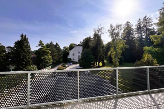 4nKw1svBtujrALHrXe9jMW