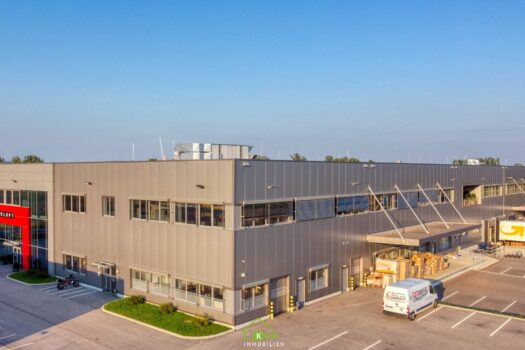 4pa4x4v2pxFbEmlf749sOc 1