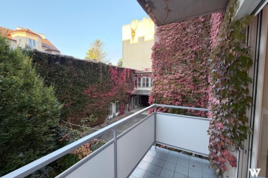 Großzügige 4,5-Zimmerwohnung mit separater Küche und Balkon in den Innenhof! | Beste Lage in 1140 Wien 4uYbCYIN8u2GhqEucEGrod