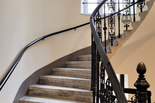 54ILEwzjjbRsNbwHySrIIp