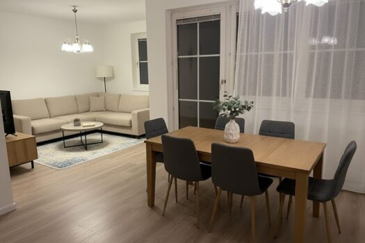 563CWCCXpoHZqwGDUnls5Q