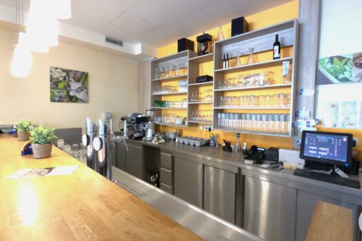 57Rid982vZk7hgQ5IPH8XZ