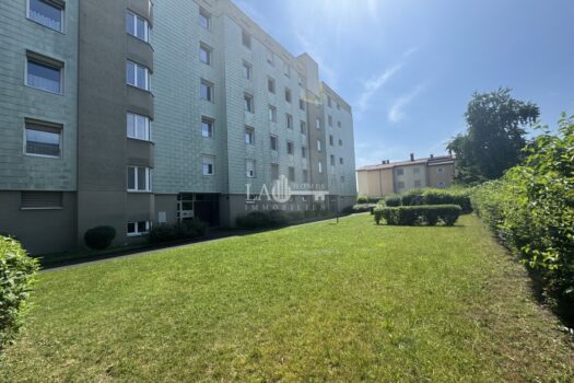 3-Zimmer-Wohnung mit großzügiger Terrasse und Garage ! 5EYVO85P4BclLm8wvYpKqe