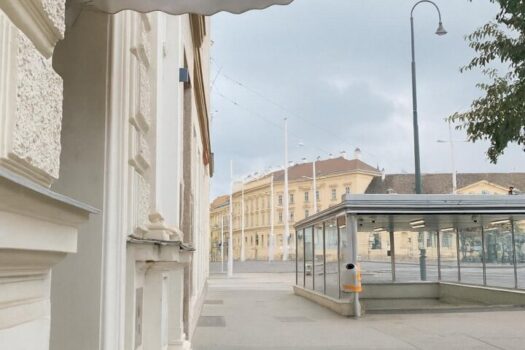 Einzigartiges Geschäftslokal in Top-Lage - 1010 Wien Eingang in der Nähe der U-Bahn