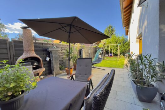 Familienidyll mit Garten! Terrasse