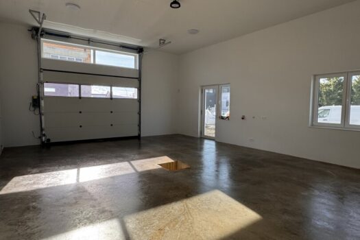 Komfortables Büro mit angeschlossener Halle/Lagerfläche, Erstbezug, PV-Anlage! 5ppawxXqmPf7LJuS6gScxt
