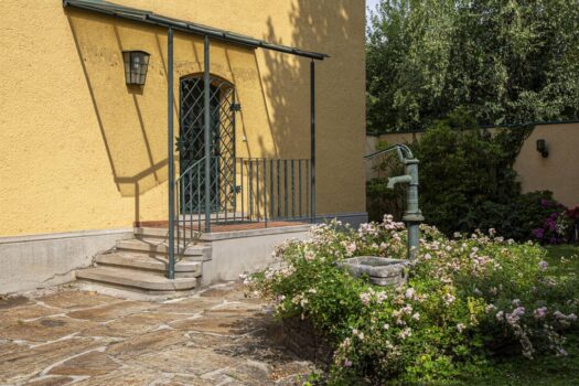 Klagenfurt West: Sehr gepflegtes vermietetes Mehrfamilienhaus 6RObVKGLHfhBiMOSPeWFkw
