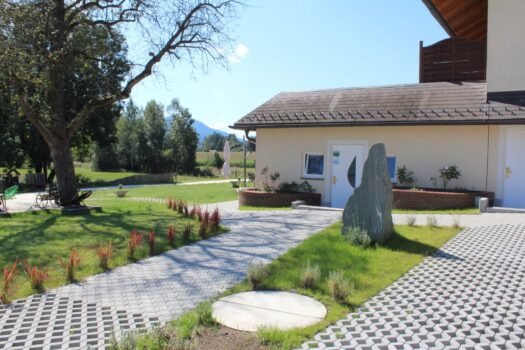 60 m² FERIENWOHNUNG MIT PRIVATTEICH! EINZIGARTIGES PROJEKT IM NATURPARADIES LÄNGSEE! NUR NOCH DIESE WOHNUNG VERFÜGBAR! 6XcU5O2didJAr4PLw4gqlt