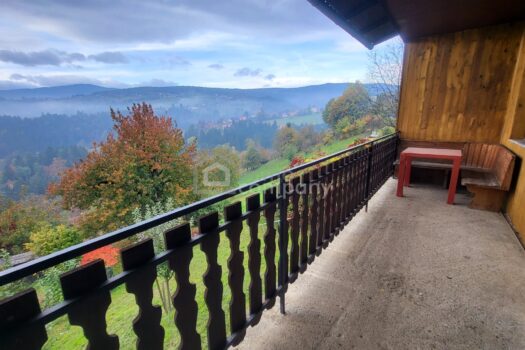 6bWMqrbLyOoPE7eMJf0zkg