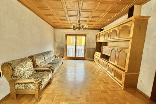 GROSSZÜGIGES STADTHAUS MIT POTENZIAL! Viel Platz für Ihre Wohnideen! 6g7wJImWvcUtmsLMrIr0n0