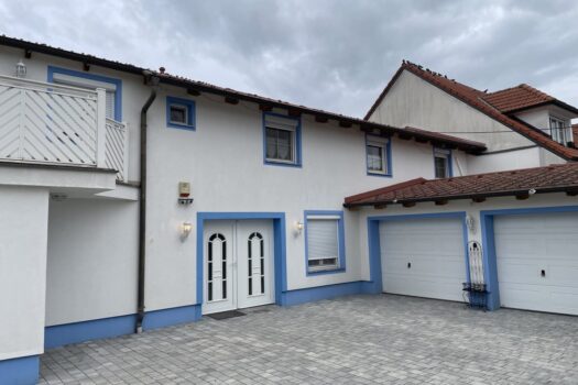 TOP-LIEGENSCHAFT MIT LUXURIÖSEM HAUS UND 2.568 m² GRUND - GRÜNRUHELAGE! 6gy7NRa5XzL0yJDlbb0tha