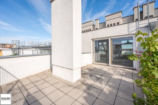 6pnvroN54ZsGhYxNQAhbjw