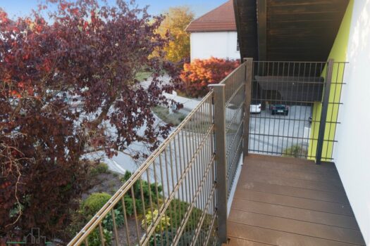 74NGMh33D8UOLJwlhzG01o