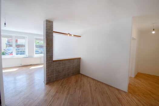 7bOGYlJVu89kZpfvsAIgmF