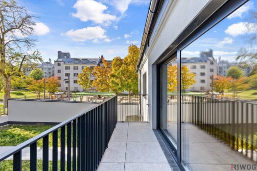 7oDweEBKWizKuewapfmrsj