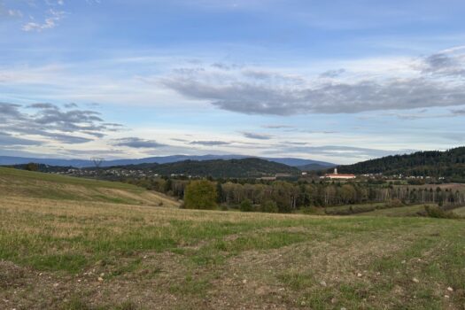 7xnR2FupkKVTHzMiWxwmLS