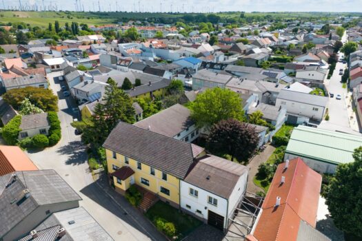 Gols und die Liegenschaft von oben