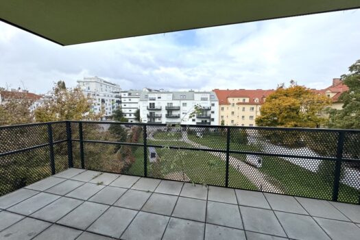 RlCMF2HNXvS8GgoQNUJeo