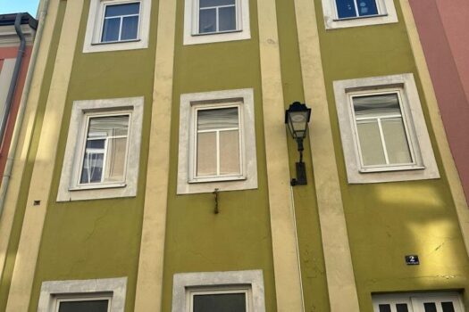Anleger - Investoren Objekt! Mehrfamilienhaus mit 3 Wohnungen mitten in der Bezirksstadt Waidhofen an der Thaya! WhatsApp Bild 2024-03-19 um 09.02.26_409f143a