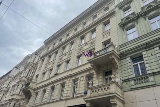 7,5-ZIMMER-ALTBAUWOHNUNG IN GUTER LAGE! y0QcYNS0SqcO2It5DMfif
