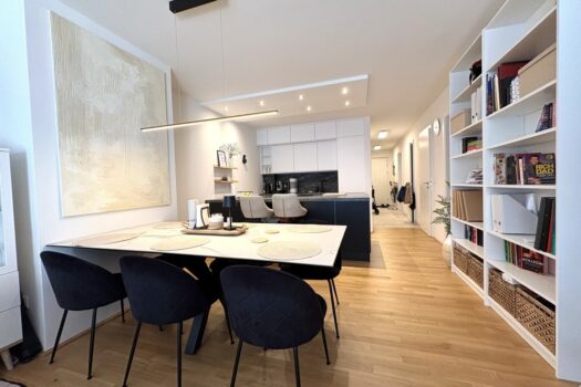 13F1DtbbJL89CqgkkZiBgg