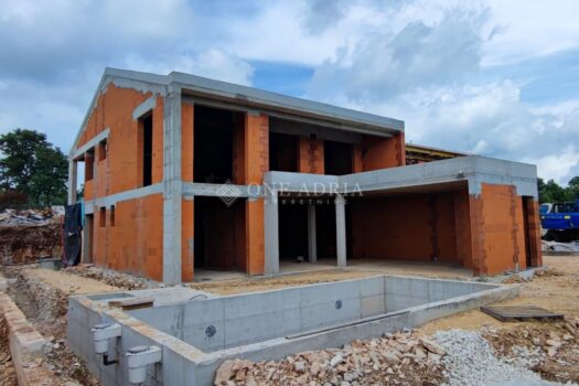 1761562939 kuca vodnjan 260