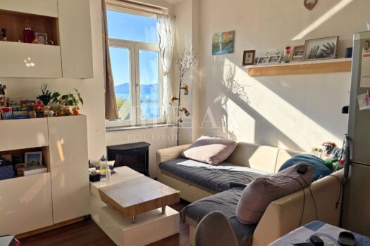 1762335528 rijeka stan u samom centru grada 23