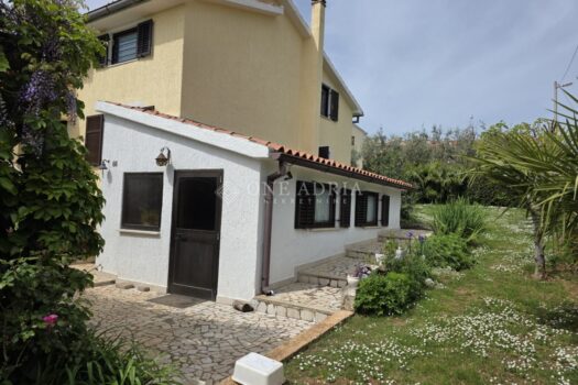 1762430024 kuca musalez 244