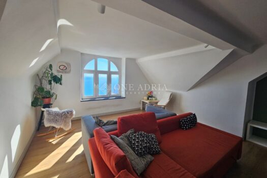 1762505136 95218c5a d9e6 4352 ba86 4383b8f7b097