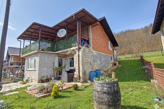 1762608166 1762604901823