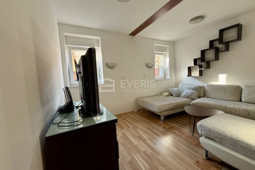 1762706502 tempimagefakswt 1